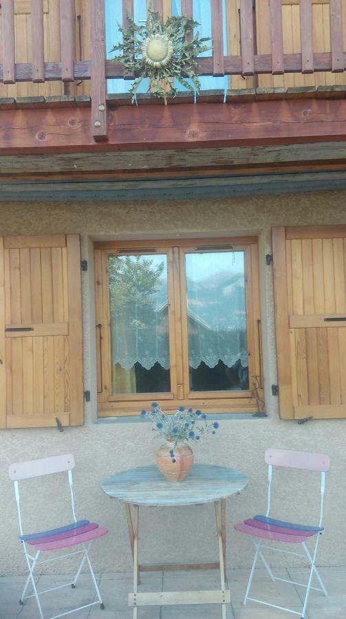 Bed and Breakfast La Carline Guillestre Exterior foto